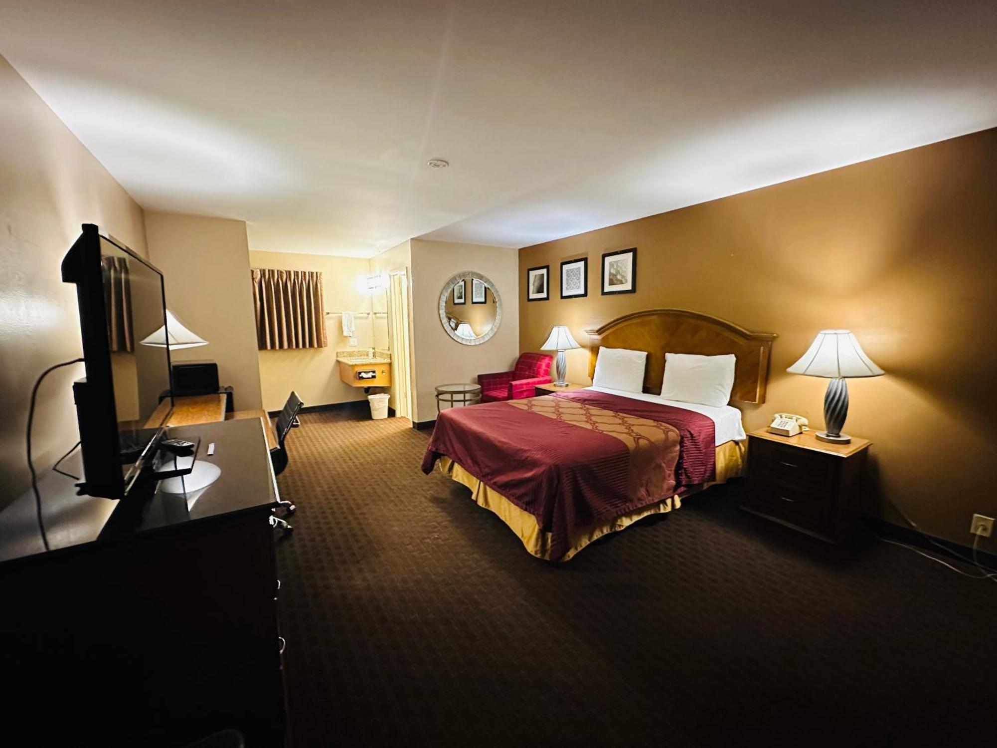 Franciscan Inn Motel Виста Екстериор снимка